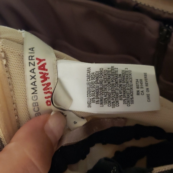 BCBG RUNWAY Dress, size 4 - Picture 3 of 3